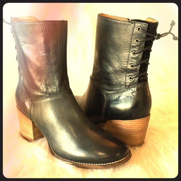 Latigo Shoes - LATIGO black leather boots NEW